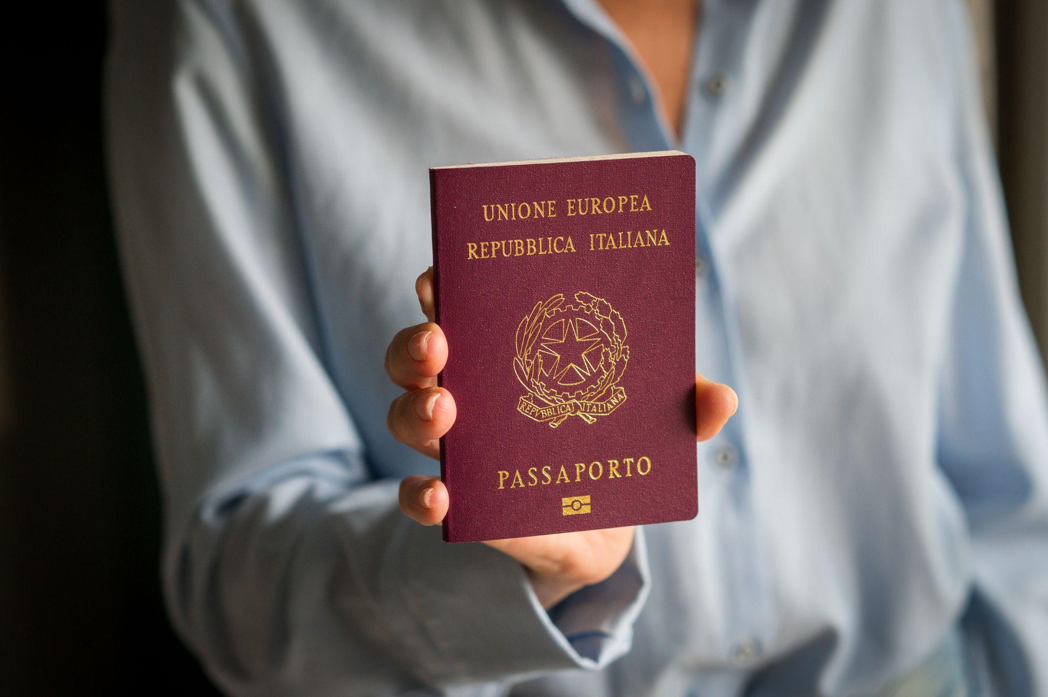 Woman getting dual citizenship in Italy